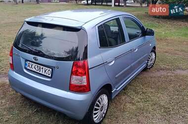 Хэтчбек Kia Picanto 2007 в 