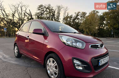 Хэтчбек Kia Picanto 2014 в 