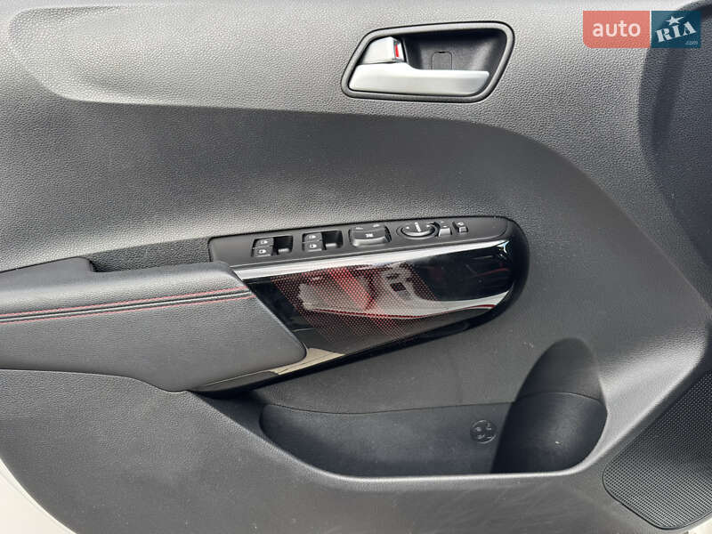 Хэтчбек Kia Picanto 2021 в Ужгороде