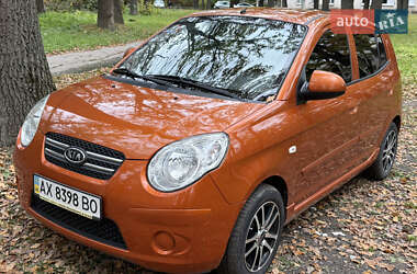 Хэтчбек Kia Picanto 2008 в 