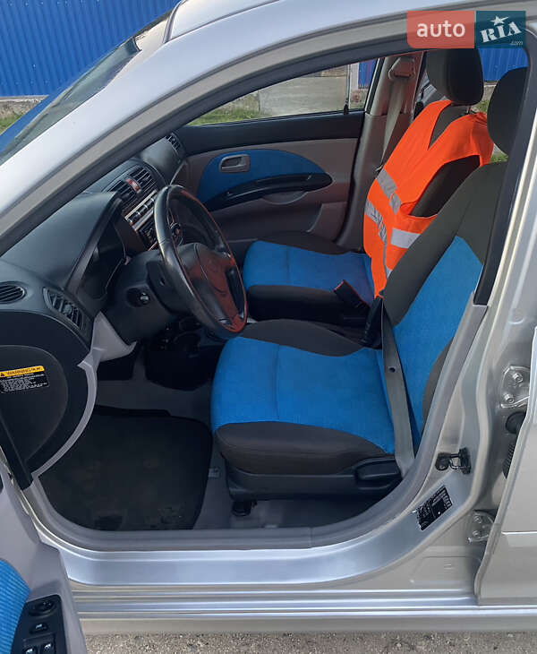 Хетчбек Kia Picanto 2005 в Кам'янець-Подільському фото 22 Хетчбек Kia Picanto 2005 в Кам'янець-Подільському