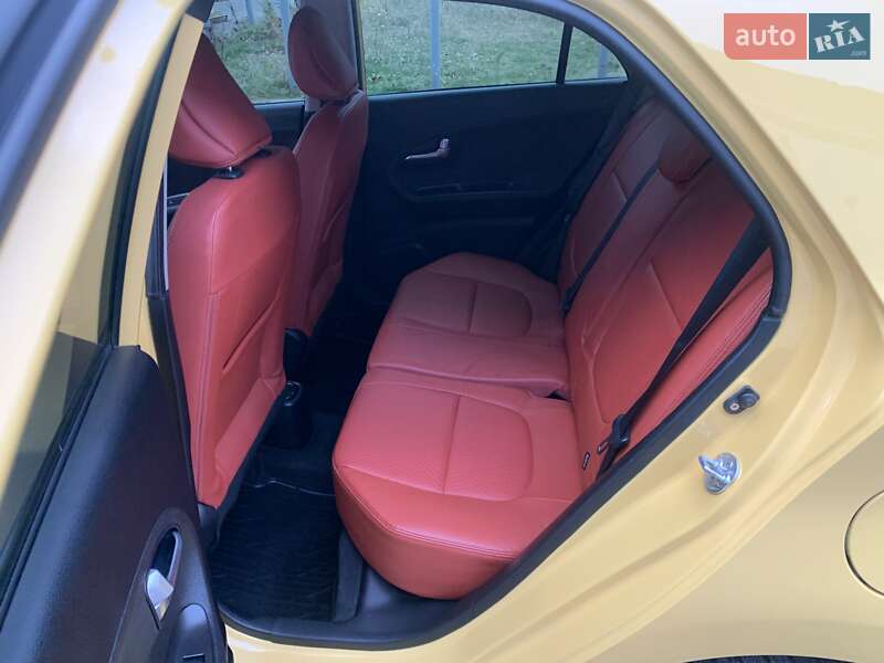 Хэтчбек Kia Picanto 2013 в Киеве фото 67 Хэтчбек Kia Picanto 2013 в Киеве