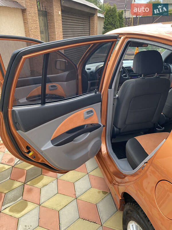 Хэтчбек Kia Picanto 2006 в Одессе фото 11 Хэтчбек Kia Picanto 2006 в Одессе