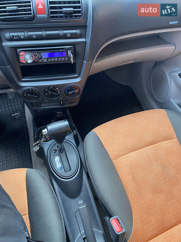 Хэтчбек Kia Picanto 2006 в Одессе фото 18 Хэтчбек Kia Picanto 2006 в Одессе