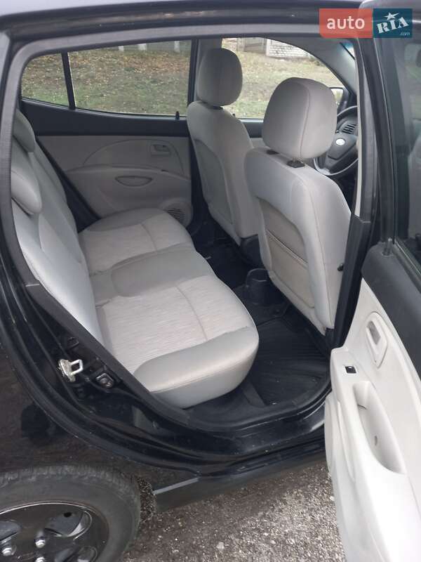 Хэтчбек Kia Picanto 2008 в Днепре