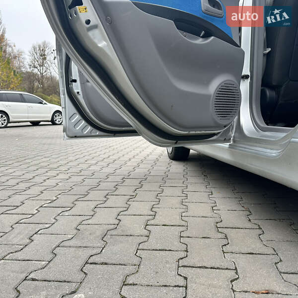 Хэтчбек Kia Picanto 2005 в Хмельницком