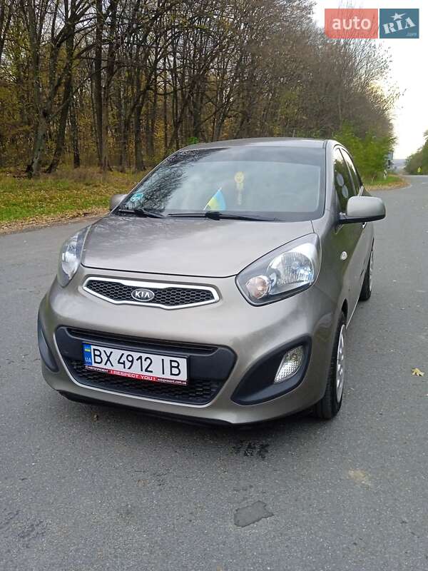 Хэтчбек Kia Picanto 2011 в Красилове
