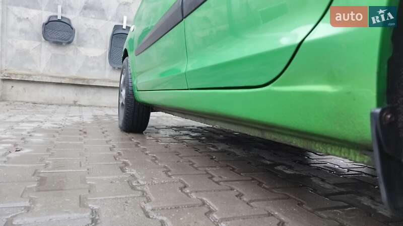 Хэтчбек Kia Picanto 2006 в Хмельницком фото 3 Хэтчбек Kia Picanto 2006 в Хмельницком