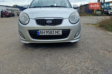 Хэтчбек Kia Picanto 2010 в Киеве