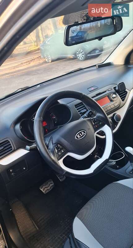 Хэтчбек Kia Picanto 2011 в Киеве