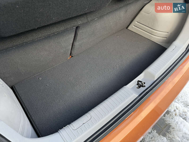 Хетчбек Kia Picanto 2004 в Житомирі фото 46 Хетчбек Kia Picanto 2004 в Житомирі