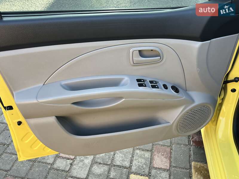 Хэтчбек Kia Picanto 2009 в Одессе фото 19 Хэтчбек Kia Picanto 2009 в Одессе