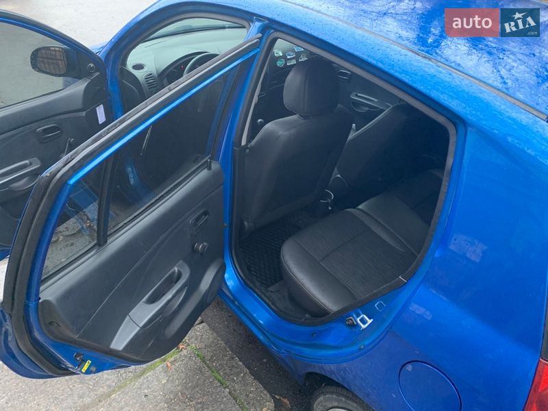 Хетчбек Kia Picanto 2010 в Львові