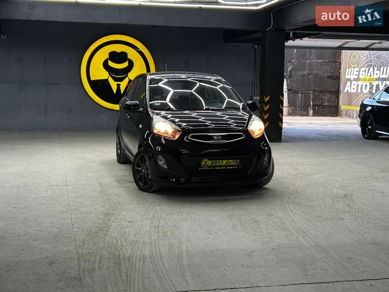 Хетчбек Kia Picanto 2012 в Чернівцях