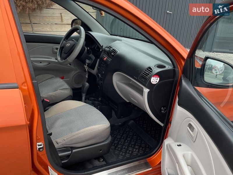 Хэтчбек Kia Picanto 2008 в Луцке фото 12 Хэтчбек Kia Picanto 2008 в Луцке