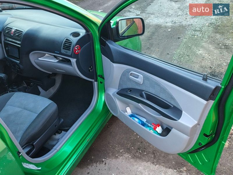 Хэтчбек Kia Picanto 2006 в Киеве фото 17 Хэтчбек Kia Picanto 2006 в Киеве