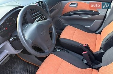 Хэтчбек Kia Picanto 2006 в Черновцах