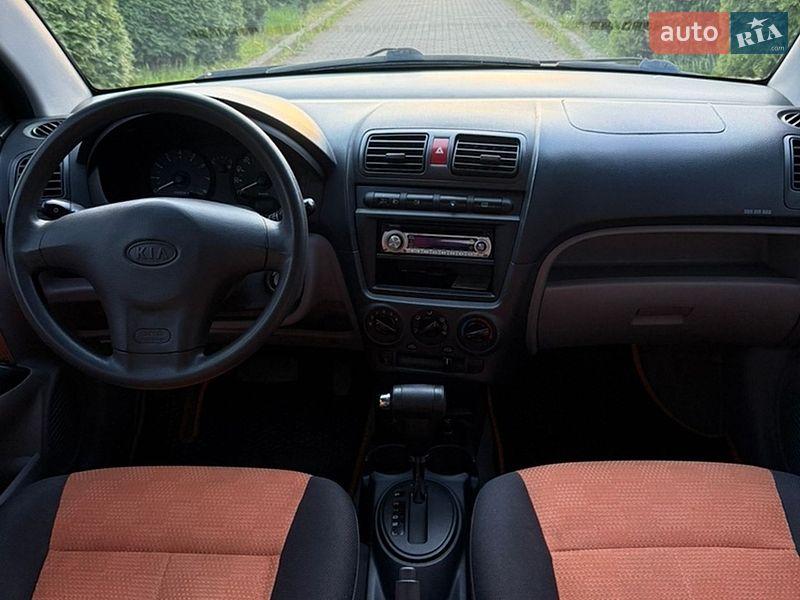 Хэтчбек Kia Picanto 2006 в Черновцах