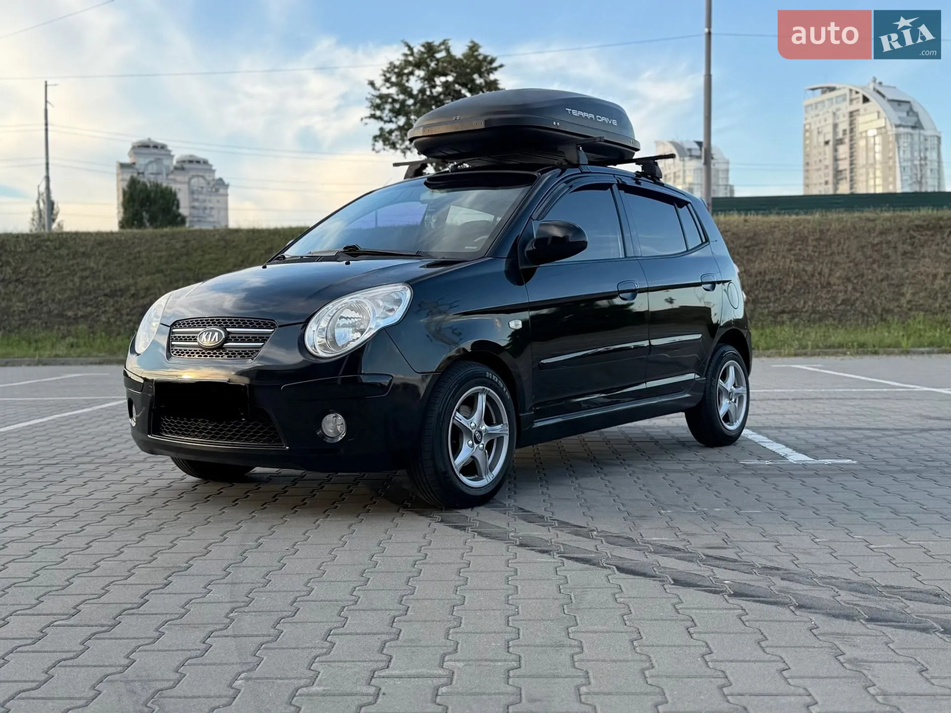 2011 Skoda Fabia - мініатюра 4