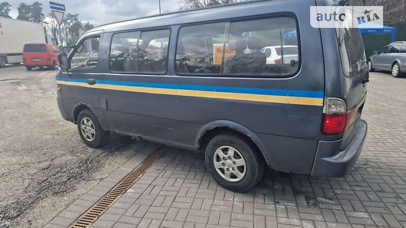 Мінівен Kia Pregio 2005 в Сокирянах