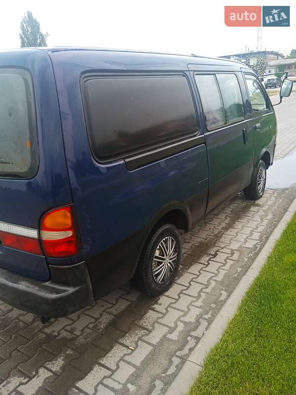 Минивэн Kia Pregio 1998 в Боярке