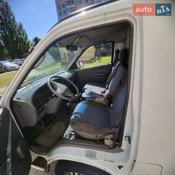 Минивэн Kia Pregio 2002 в Черкассах
