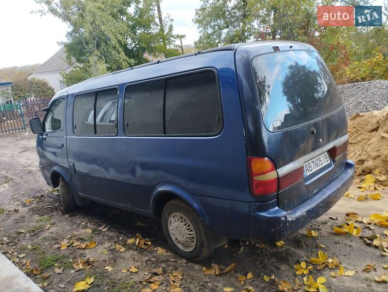 Мінівен Kia Pregio 1998 в Бершаді фото 4 Мінівен Kia Pregio 1998 в Бершаді