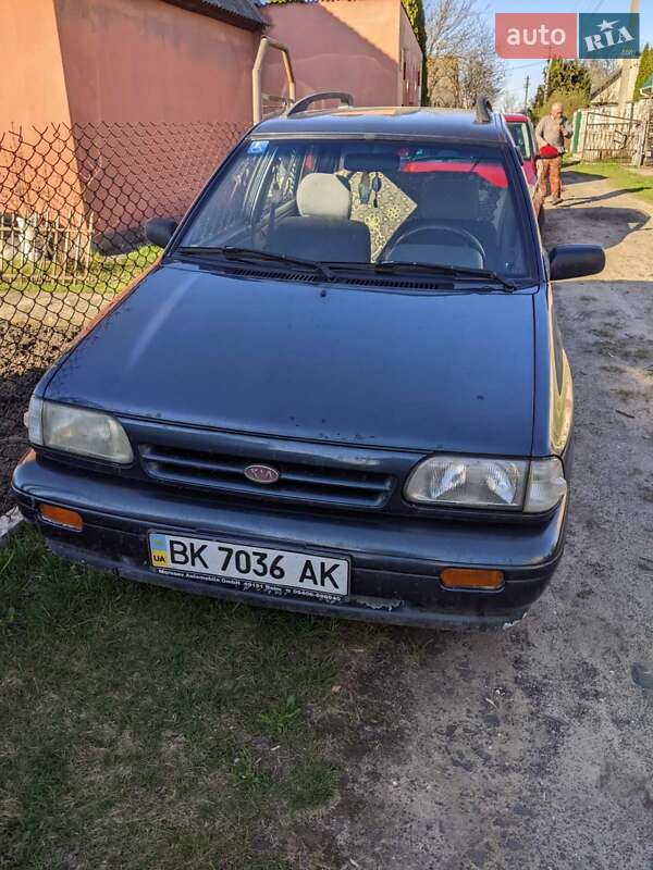 Универсал Kia Pride 2000 в Ровно