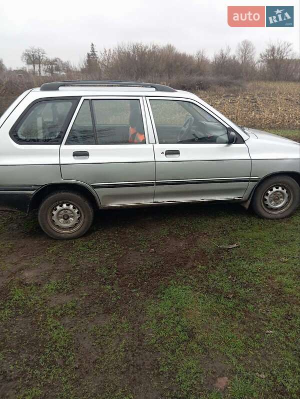 Универсал Kia Pride 2000 в Миргороде фото 4 Универсал Kia Pride 2000 в Миргороде