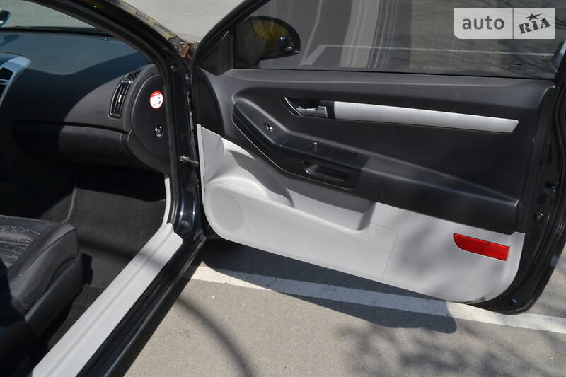 Хетчбек Kia ProCeed 2008 в Києві