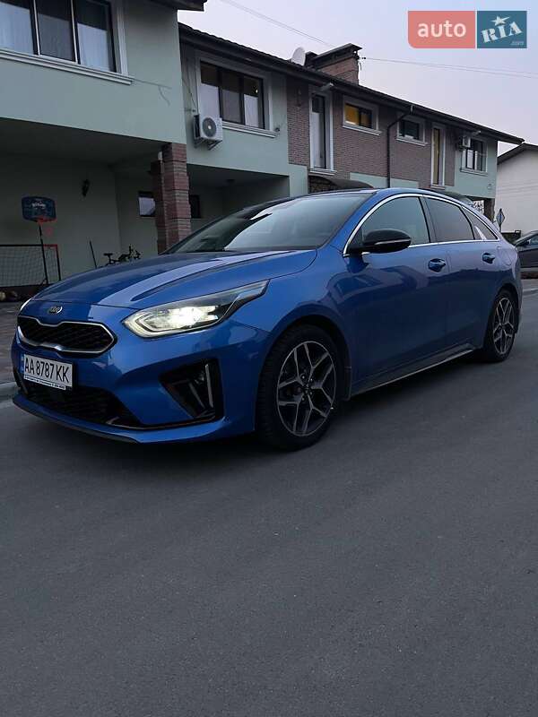 Універсал Kia ProCeed 2019 в Ужгороді