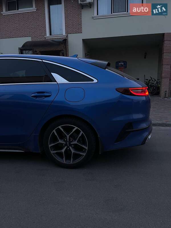 Універсал Kia ProCeed 2019 в Ужгороді