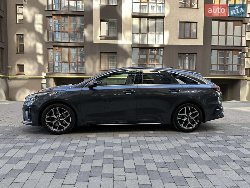 Универсал Kia ProCeed 2019 в 