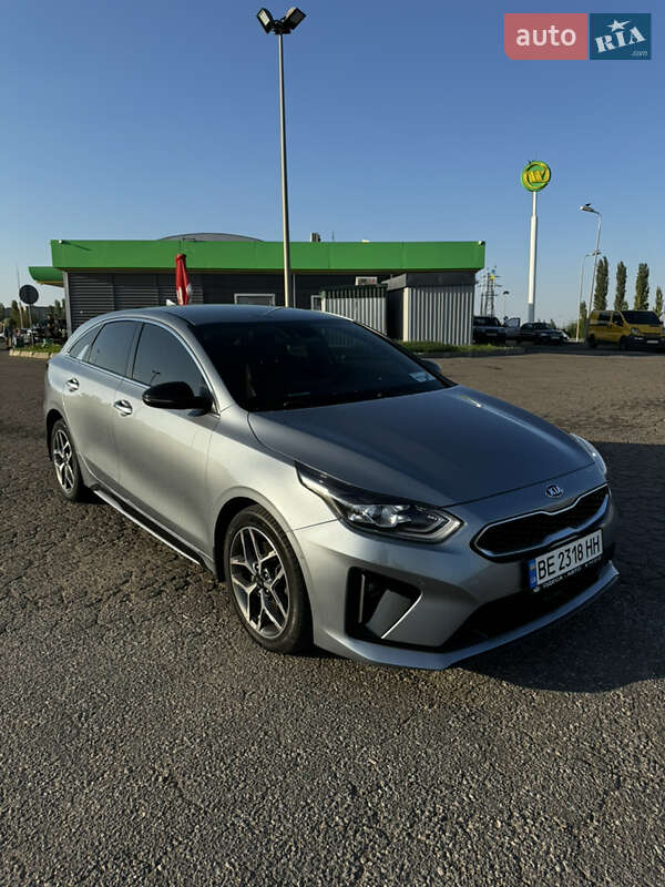 Kia ProCeed 2019