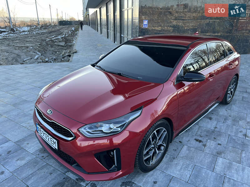 Универсал Kia ProCeed 2019 в Киеве
