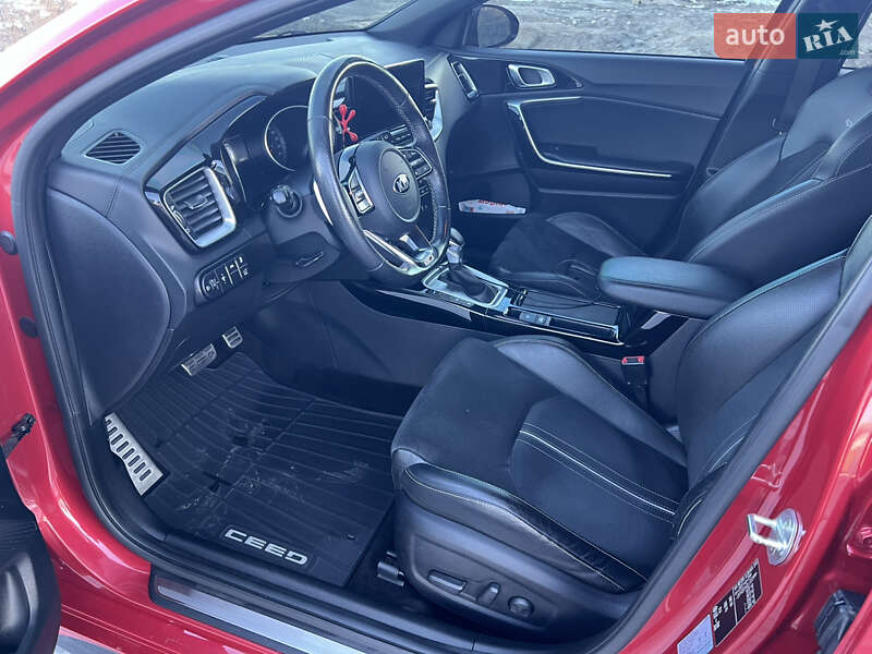 Универсал Kia ProCeed 2019 в Киеве