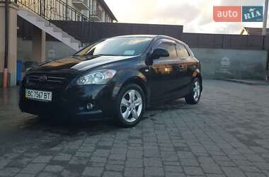 Хэтчбек Kia ProCeed 2008 в 