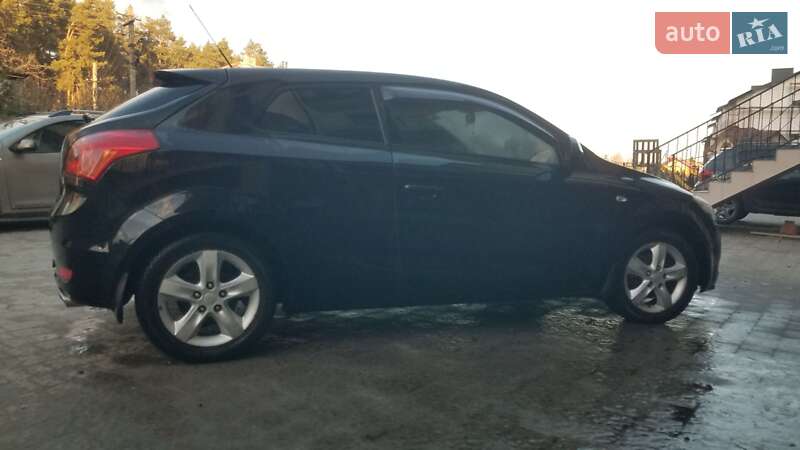 Хэтчбек Kia ProCeed 2008 в Львове