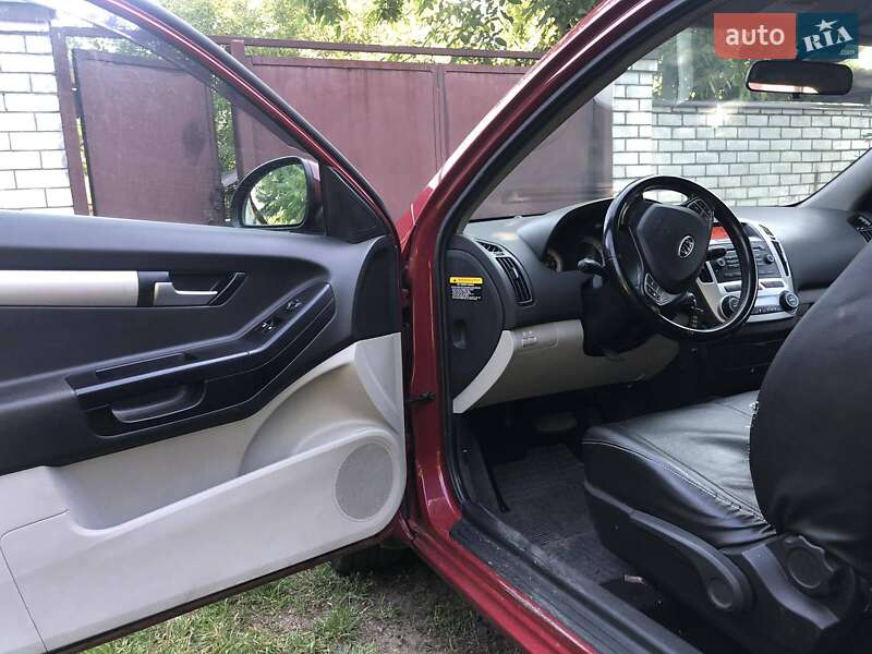 Хэтчбек Kia ProCeed 2008 в Харькове фото 8 Хэтчбек Kia ProCeed 2008 в Харькове