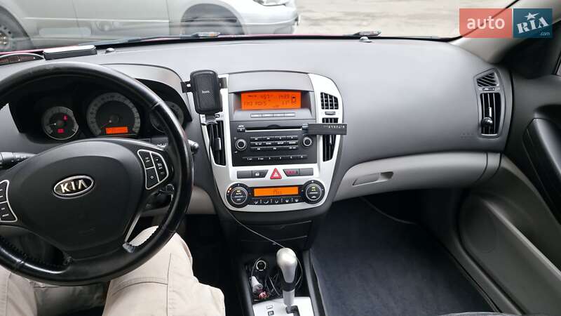 Хэтчбек Kia ProCeed 2008 в Киеве