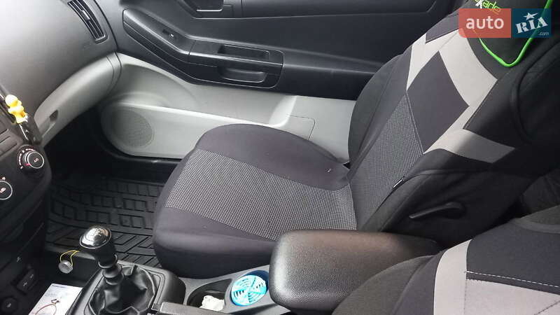 Хетчбек Kia ProCeed 2009 в Львові