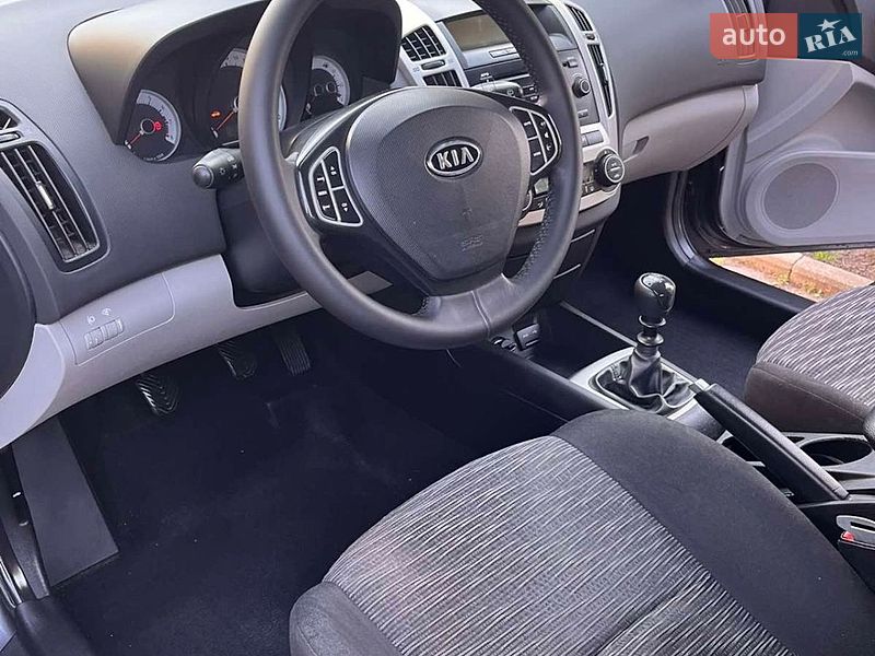 Хетчбек Kia ProCeed 2008 в Хмельницькому