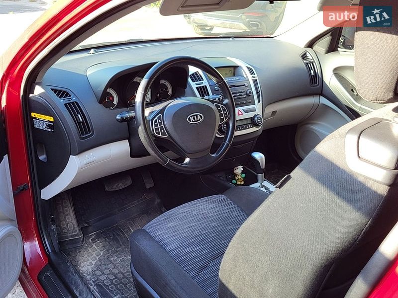 Хетчбек Kia ProCeed 2009 в Києві