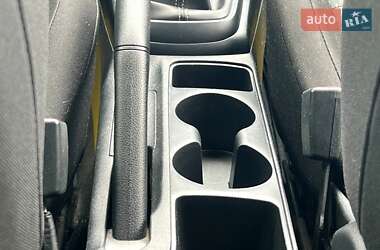 Внедорожник / Кроссовер Kia Rio X-Line 2018 в 