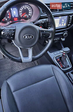 Внедорожник / Кроссовер Kia Rio X-Line 2018 в 