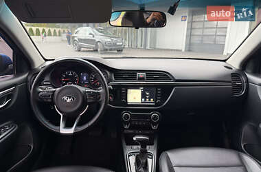 Внедорожник / Кроссовер Kia Rio X-Line 2018 в 