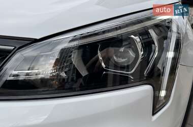 Внедорожник / Кроссовер Kia Rio X-Line 2021 в 