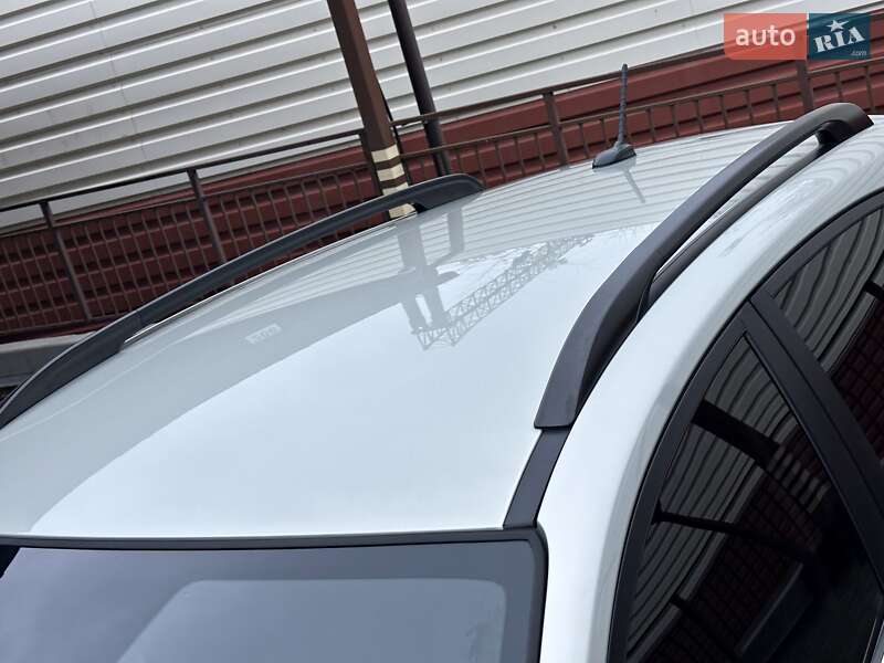 Внедорожник / Кроссовер Kia Rio X-Line 2018 в Одессе