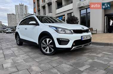 Внедорожник / Кроссовер Kia Rio X-Line 2018 в Киеве