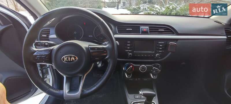 Позашляховик / Кросовер Kia Rio X-Line 2018 в Василькові